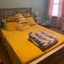 Manuel's room
