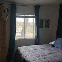 LARGE ROOM FOR RENT's room