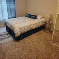 Dee's room