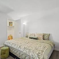 Kelly's room