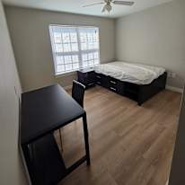 Lisa's room