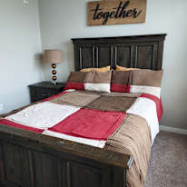 Gina C's room