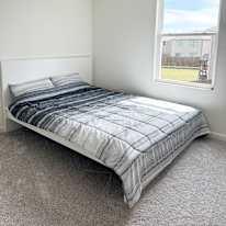 Annie's room