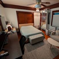 jennie's room