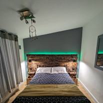 Hannah's room