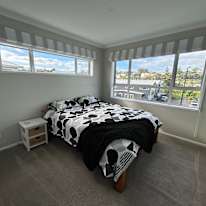 Jill's room