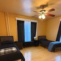 Dia's room