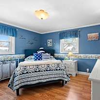 Phyllis's room