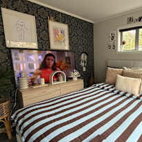 Cate's room