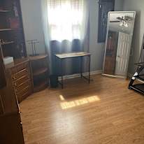 Joe Kingston's room
