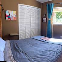 T's room