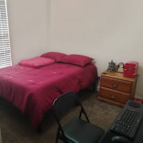 Roberto's room