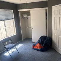 Lee's room