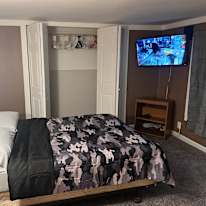 Peter Horton's room