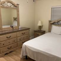 Bchinton's room