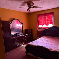Dindyal M's room