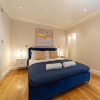 SSB Properties Management's room
