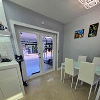 Fernando's room