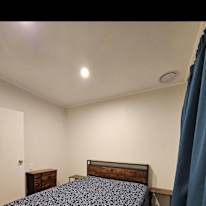 Nakeytta's room