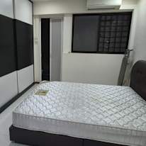 GJ's room