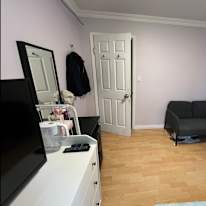See's room