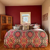Lisa's room