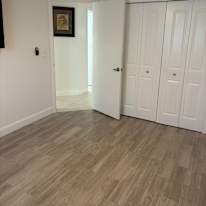 Carlos I Ortiz's room