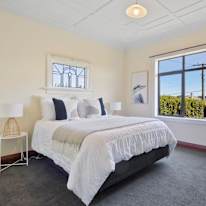 Max's room