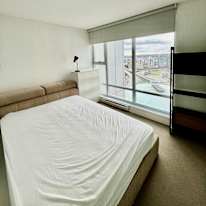 Lee's room