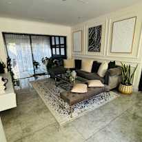 Lindi's room