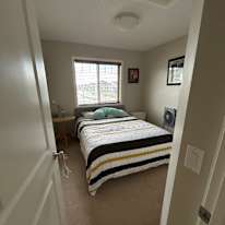 caroline's room