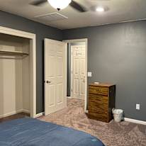 Vikie's room