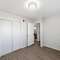 Jen's room