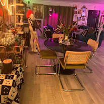Ivett's room