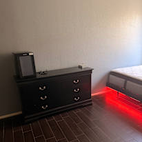 Julian Lua's room