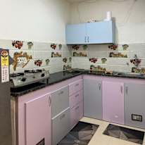 Chandni Kanday's room