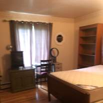 Room for rent's room