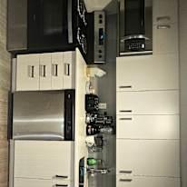 PABLO HERNANDEZ's room