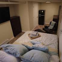 Thida's room