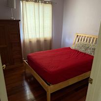 Raul's room