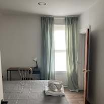 Andrea's room