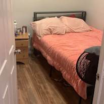 Amauris's room