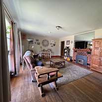 Andrea's room