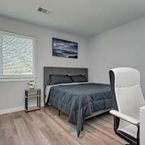 Felix's room