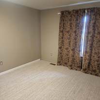 Enrique's room