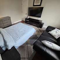 Chris Wonderful's room