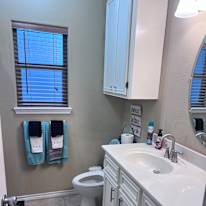 Lynne's room