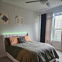 Lisa's room