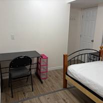 Huyen's room