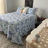 Ana's room